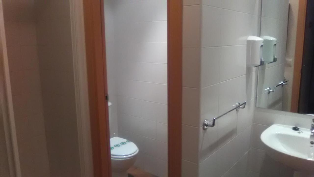 El Albergue Covaleda Esterno foto